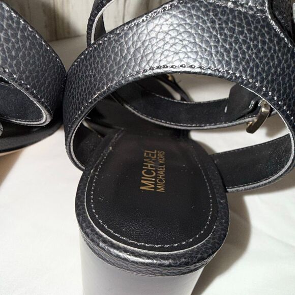 Michael Kors Reed Sandal Black Leather Gold MK Logo Block Heel Size 7.5M | New W - Picture 11 of 15